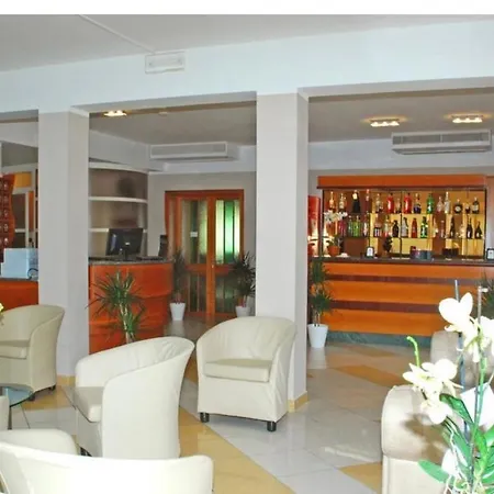 Columbia 3* Milano Marittima